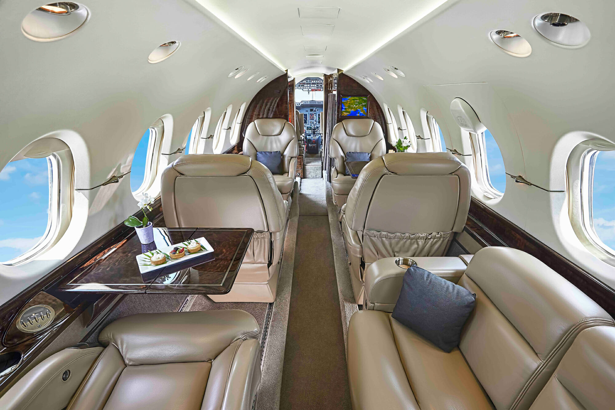 Journey Aviation Adds Hawker 800XP to its Charter Fleet Aero Crew News