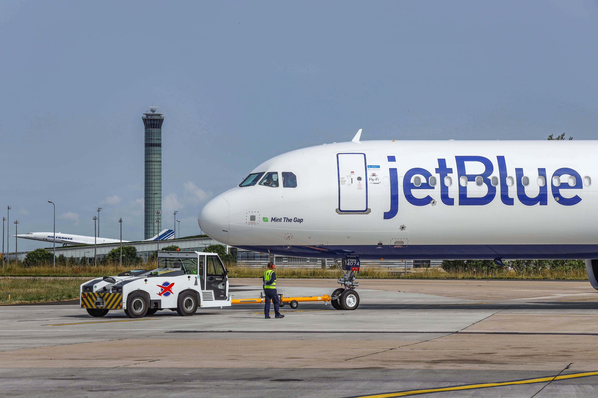 JetBlue inauguró sus vuelos entre Nueva York y París ALNNEWS(02)