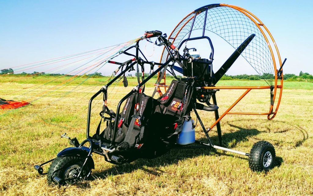 Power2Fly Fenix Light tandem trike with Vittorazi Cosmos 300 Dual Start