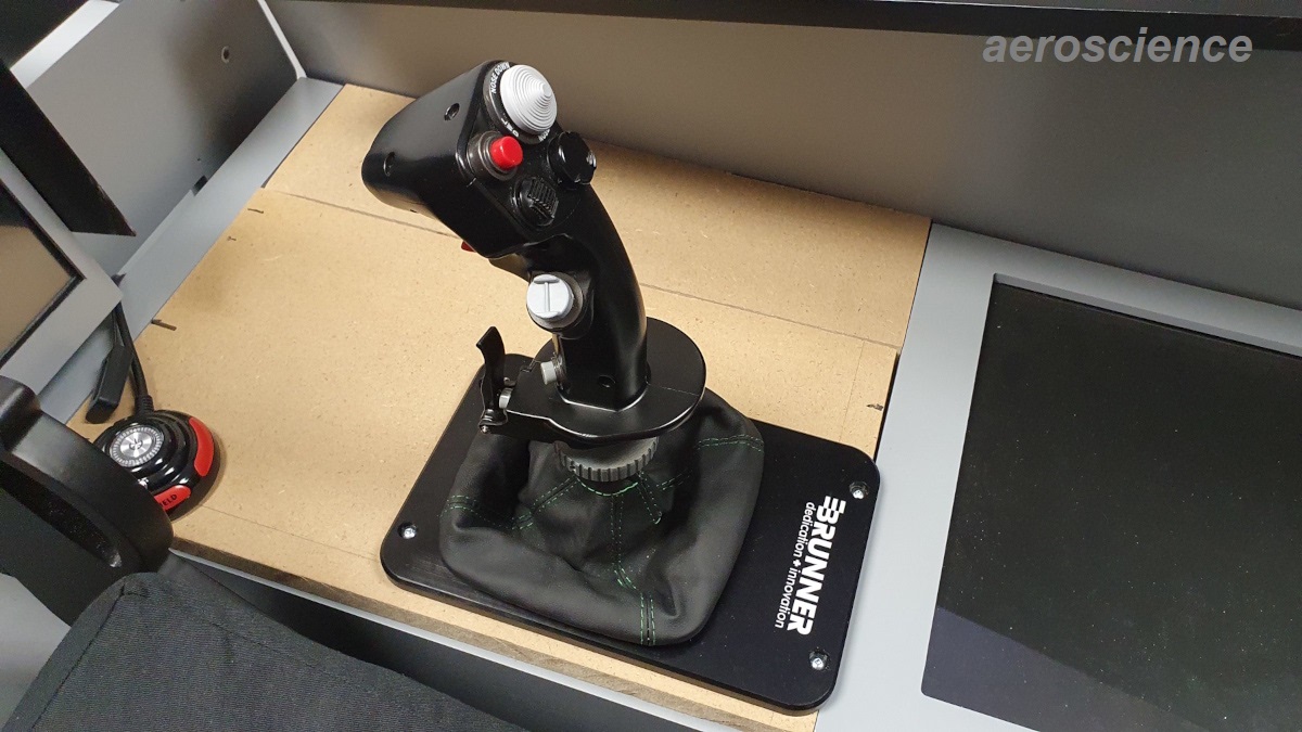 Installation of an active joystick aeroscience