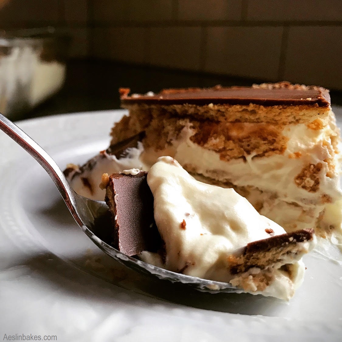 eclair cake bite