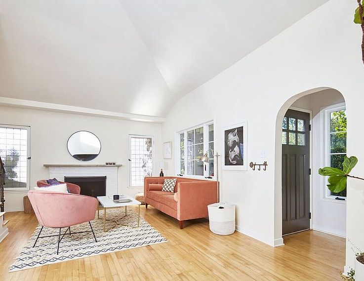 Venice Beach Estate Sale AESWON Estate Sale Company in Los Angeles