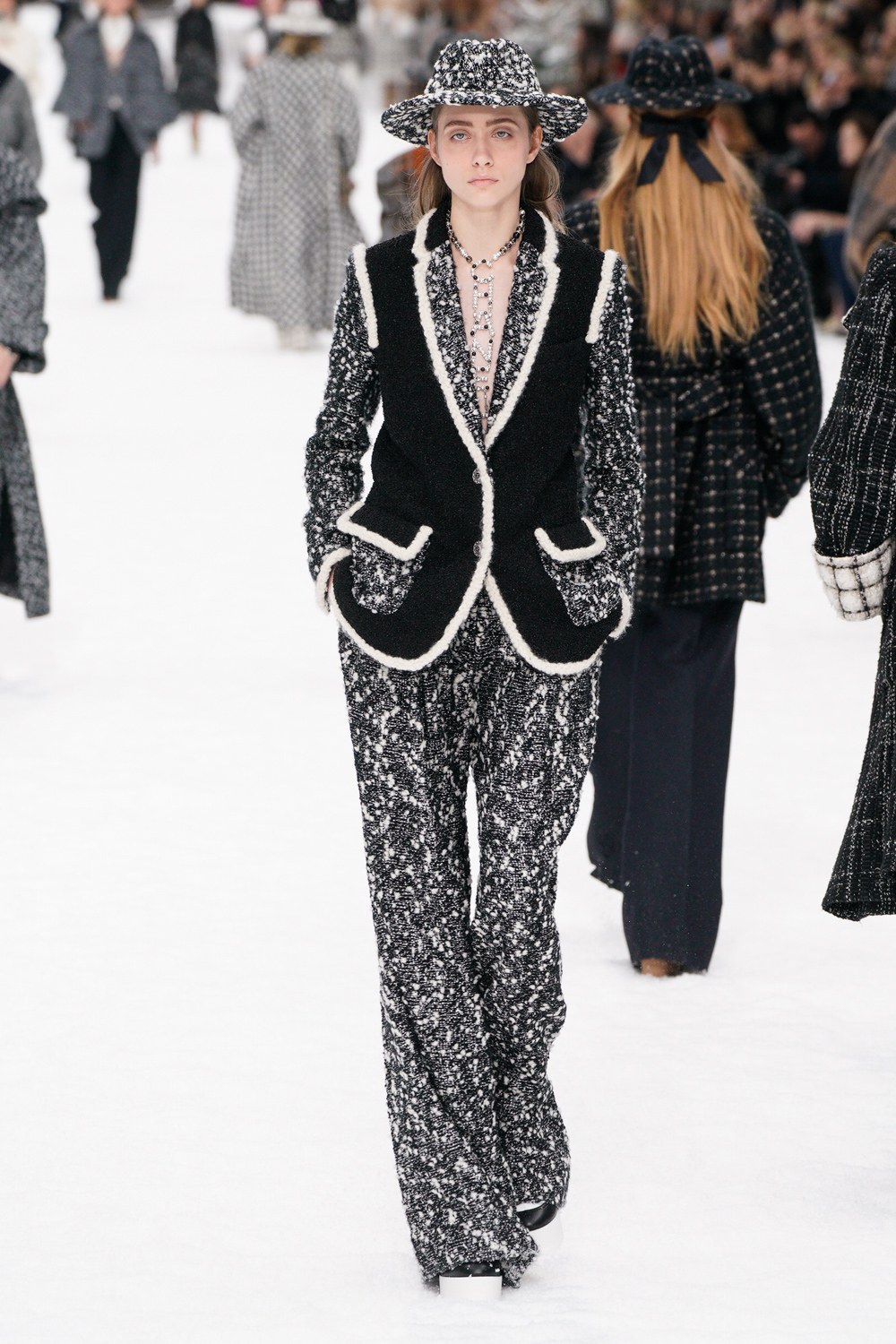 Chanel at Paris Fashion Week 2019 Inside Karl Lagerfeld's Chalet Inspired Final Collection A