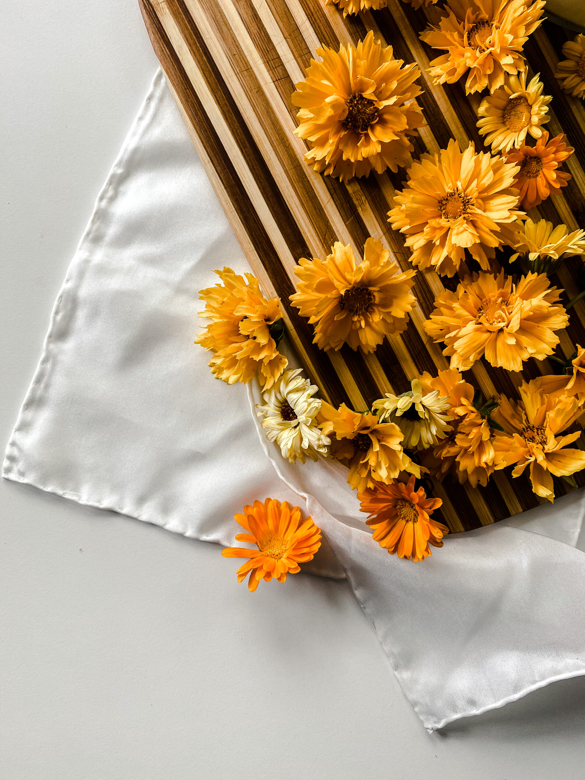 How to use Calendula Flowers to Dye Fabric (DIY Natural Dye) A Farm