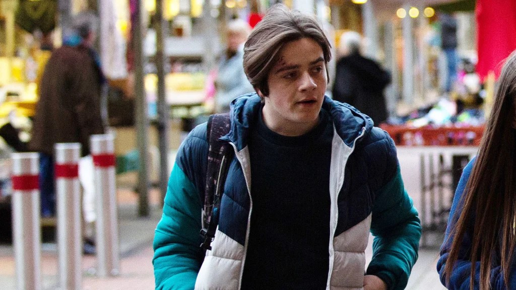 What movies is Louis Healy playing in? His Age, Height, Net Worth