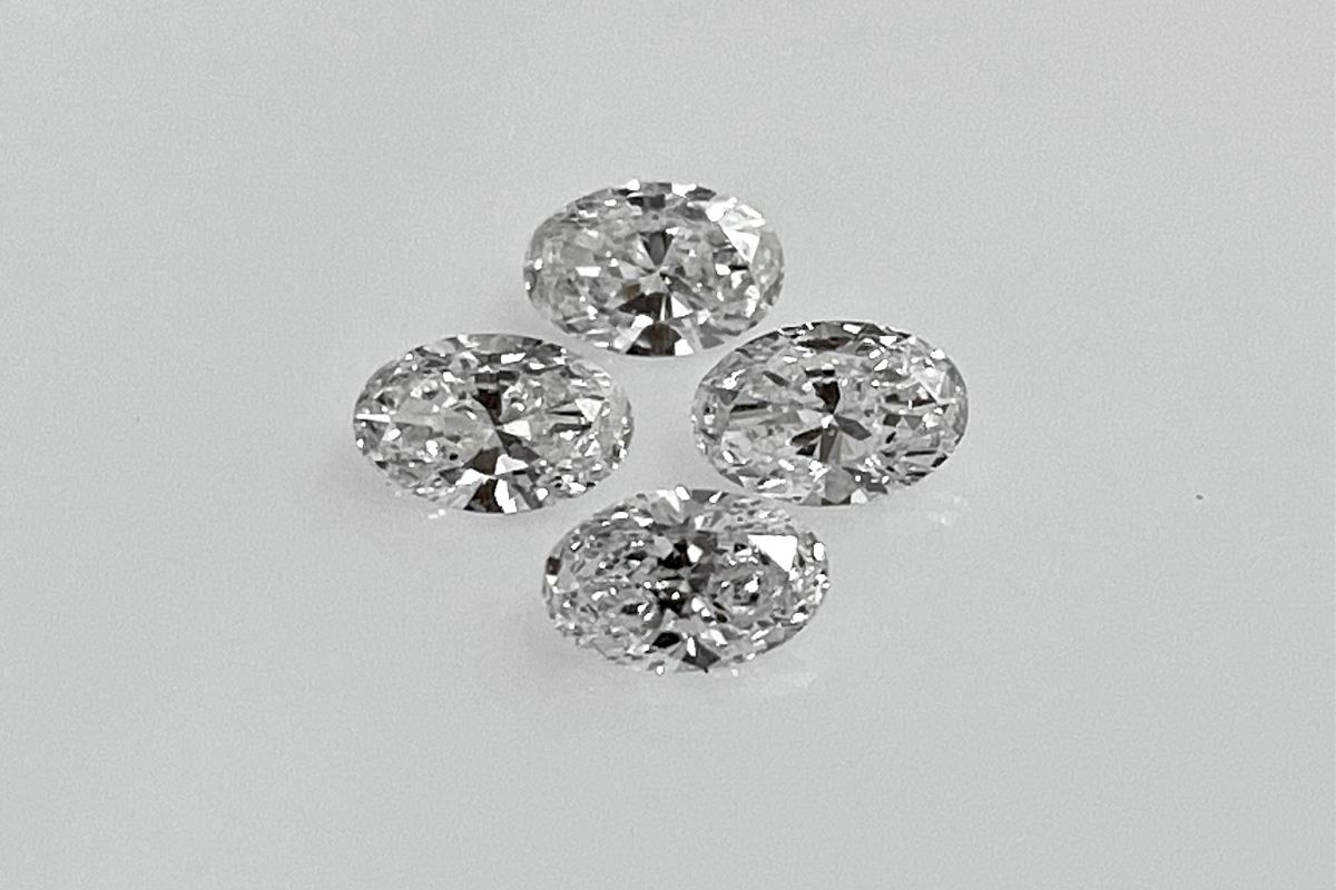 GIA Certified & Small Calibrated Diamonds Affection Diamonds