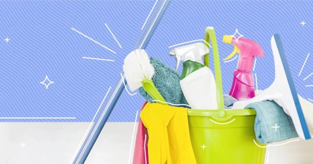 How to Clean Outdoor Plastic Storage Bins?