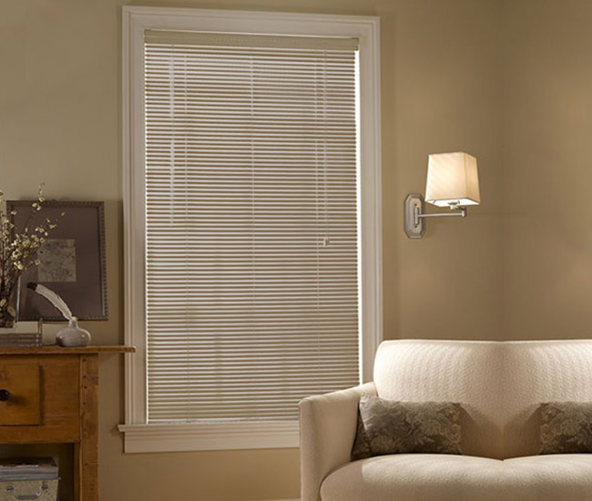 6 Best Window Blinds & Shades for Garage 2025