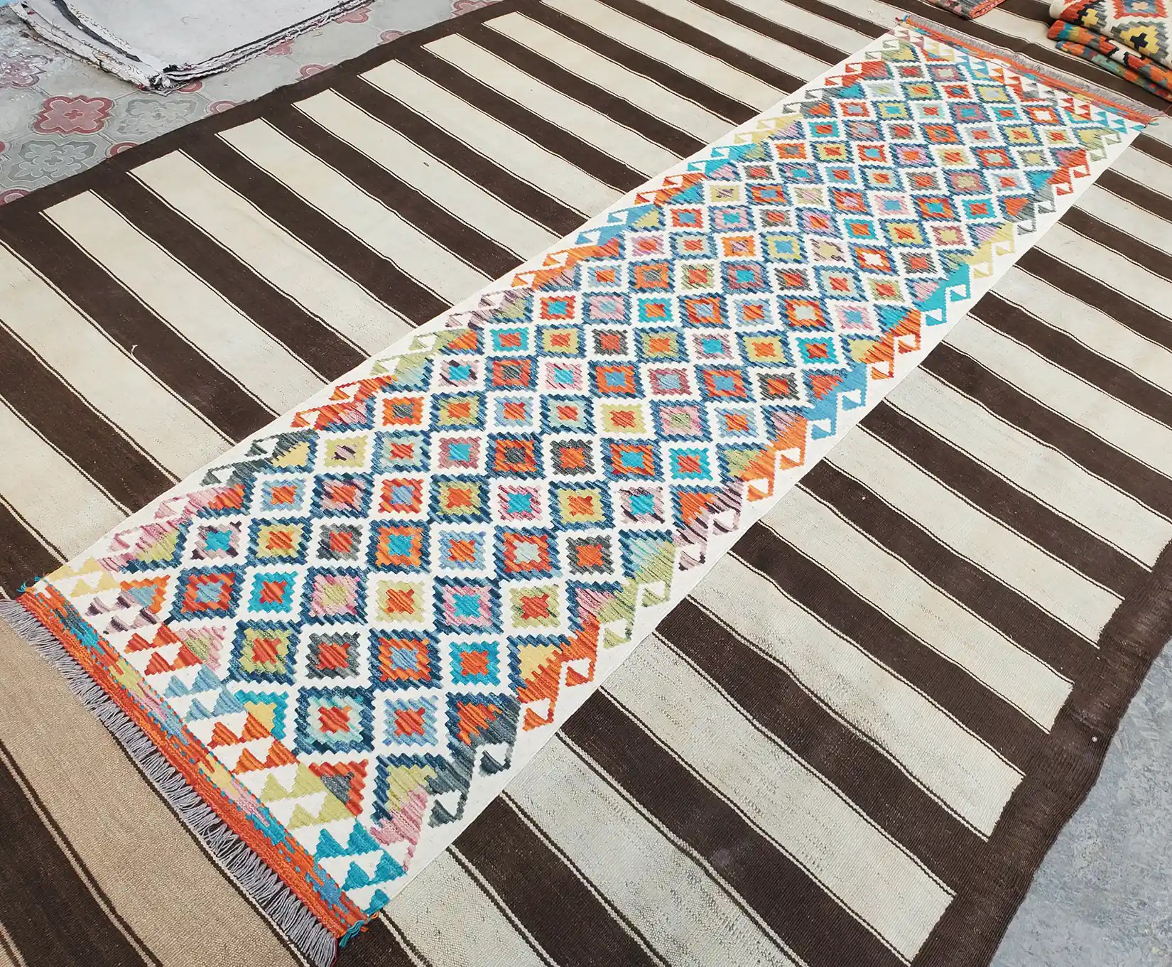 Handmade Wool Kilim Runner Rug in Vibrant Turquoise 8ft x 2.5ft