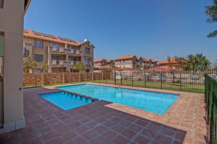 Calderwood Lifestyle Estate Afhco