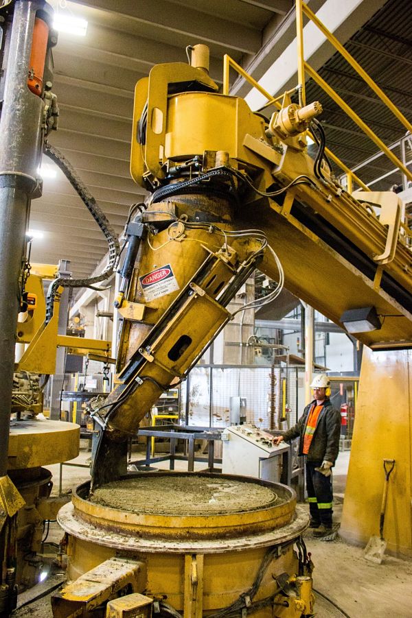 HawkeyePedershaab PipePlus Machine Afinitas