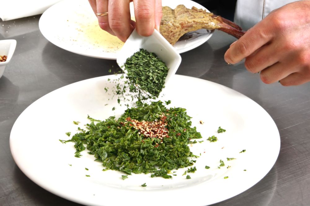 9 Best Substitutes for Cilantro A Food Lover's Kitchen