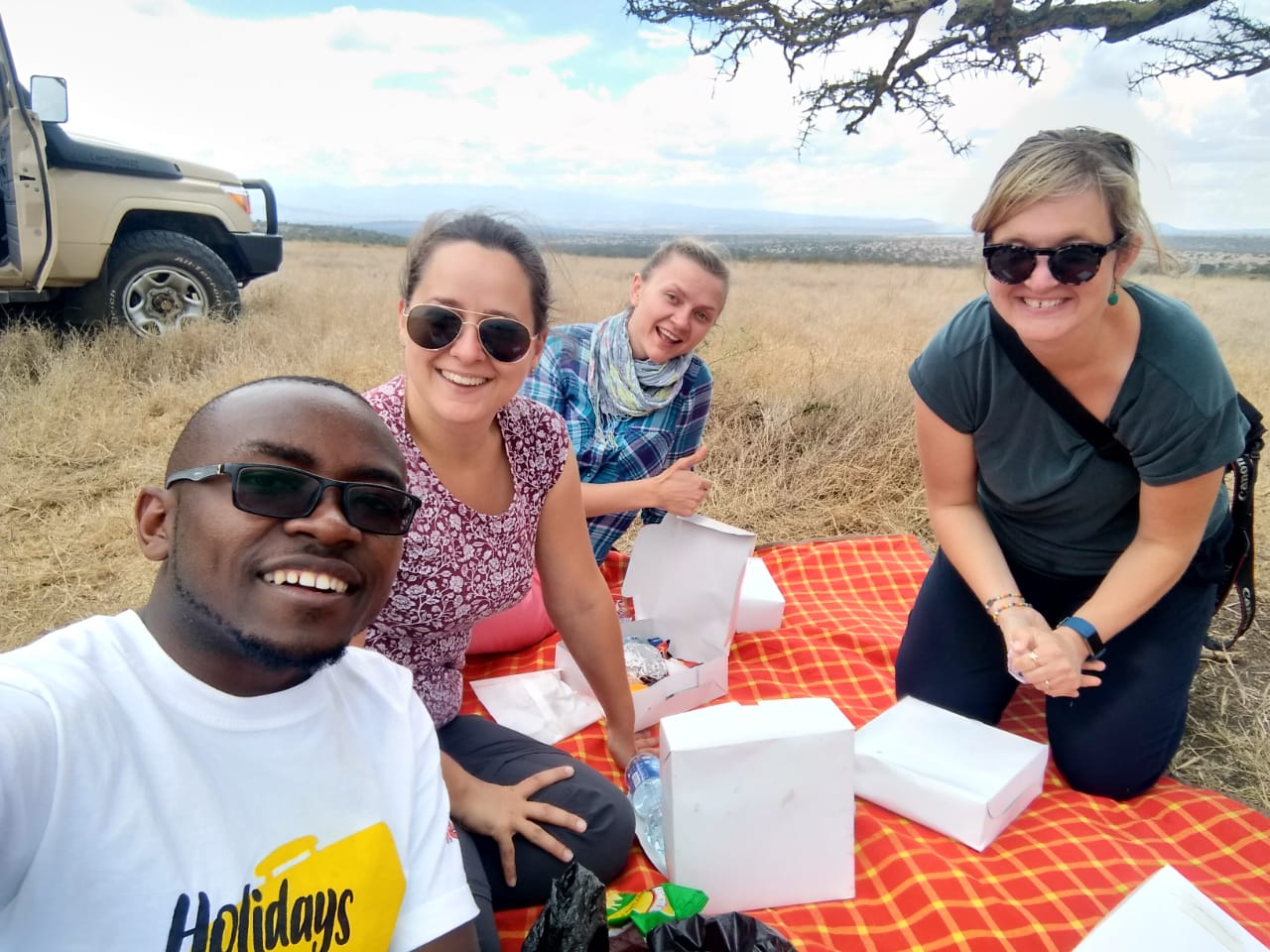 African Quest Safaris Kenya Family Safari 7 Days