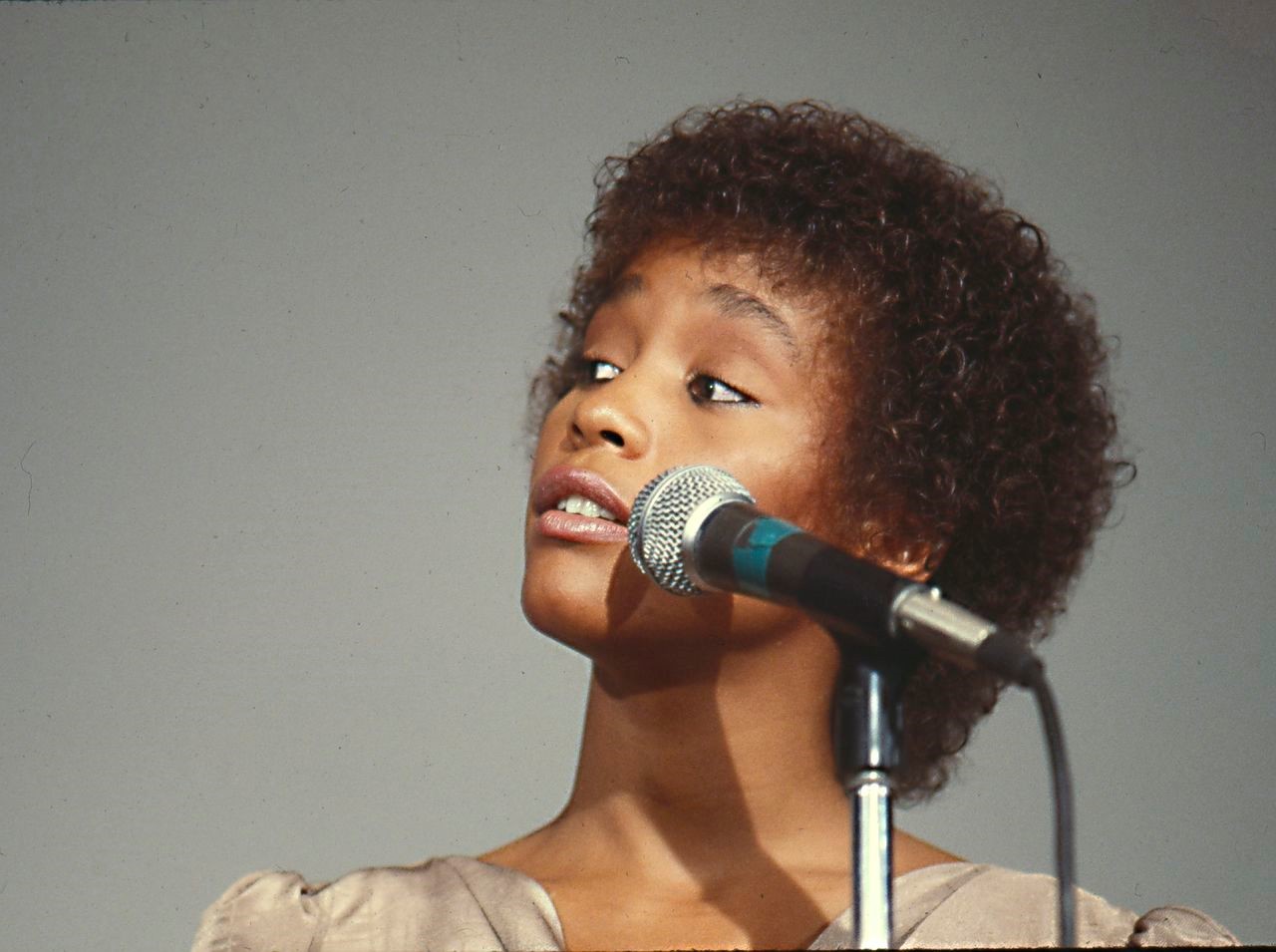 Whitney Houston's Iconic Teenage Photos Depicting a Promise that Came