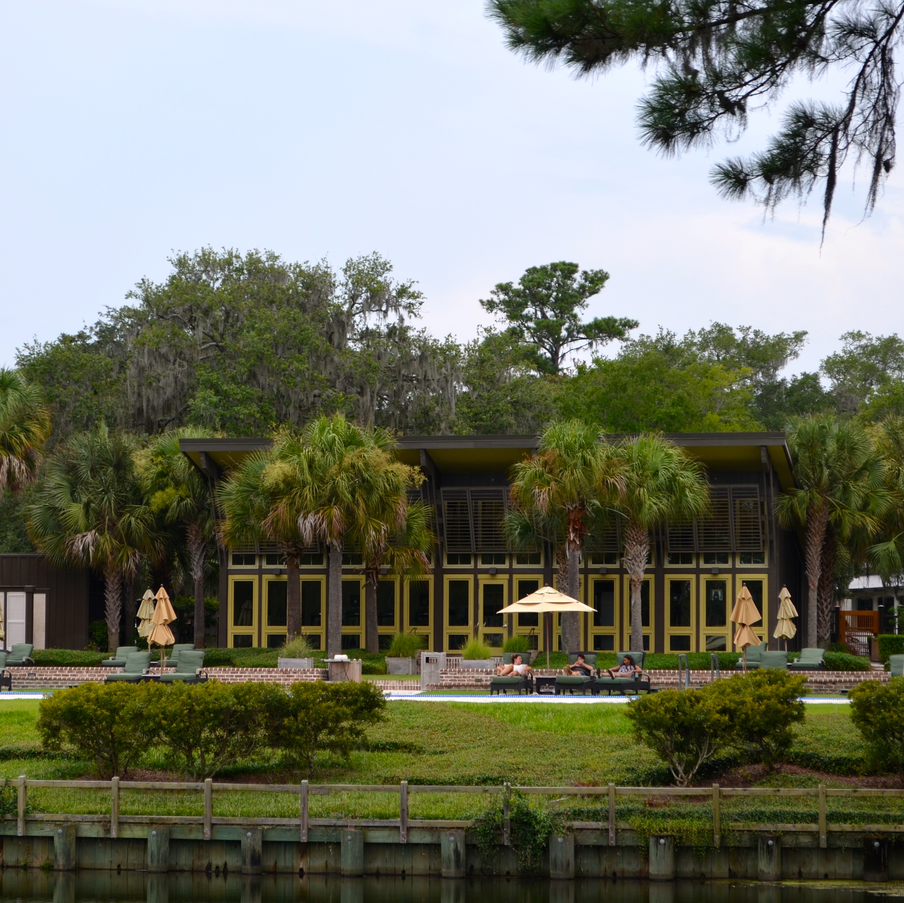 THE LOVELY LOWCOUNTRY HOMES OF PALMETTO BLUFF
