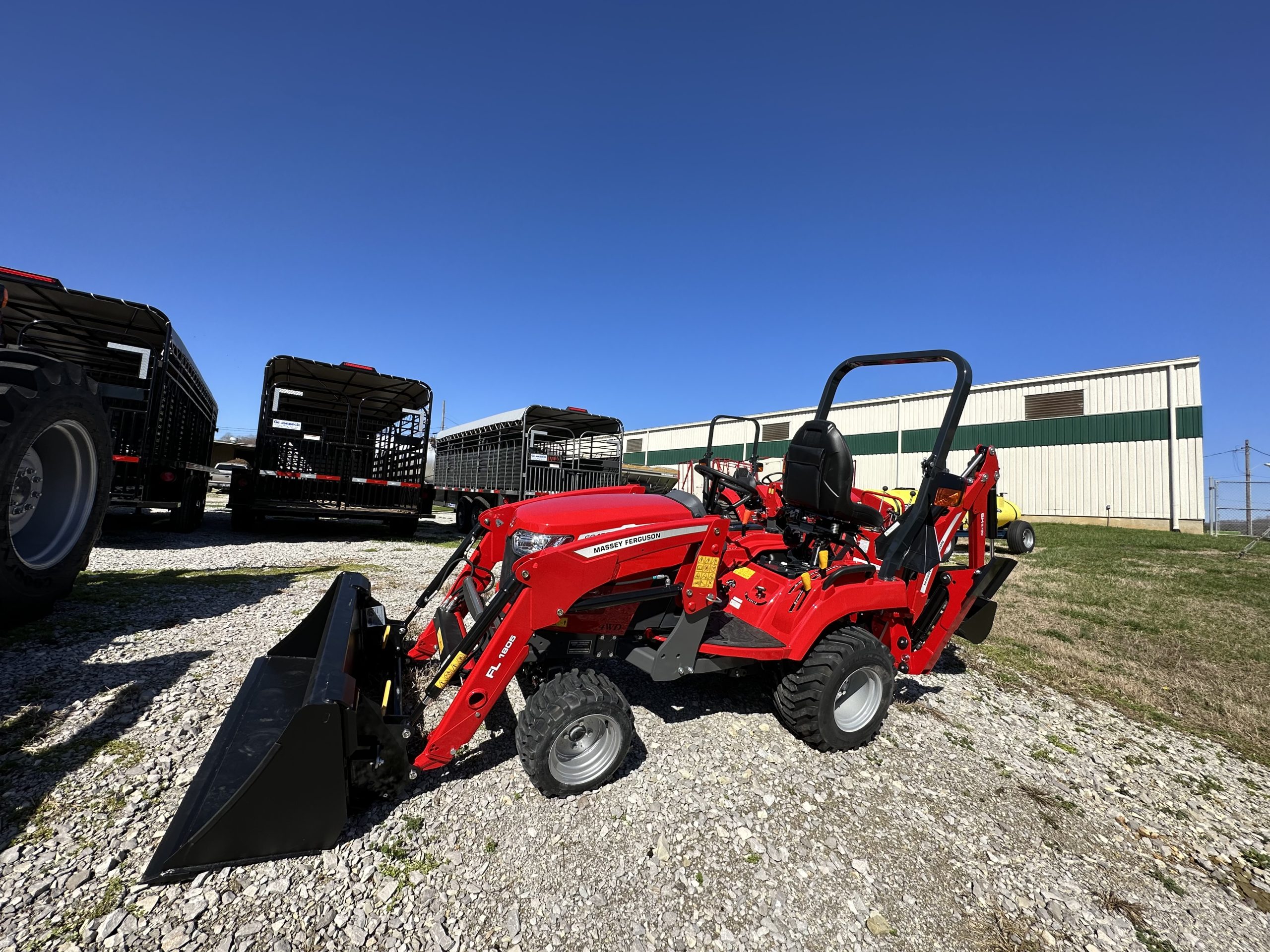 Massey Ferguson 1723EB – Ag1 Farmers Co-op