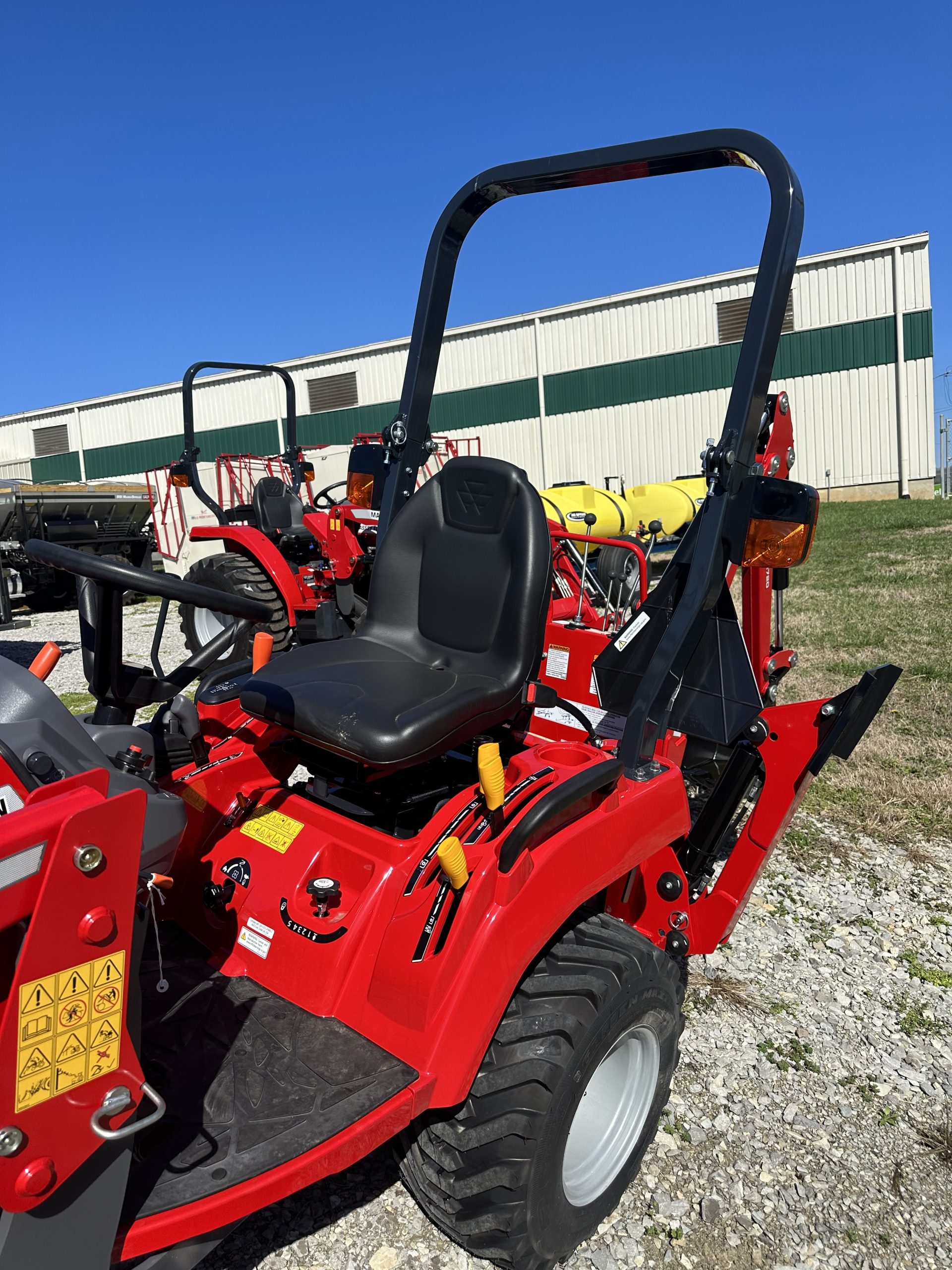Massey Ferguson 1723EB Ag1 Farmers Coop