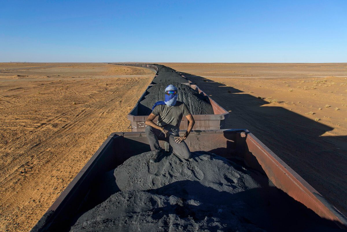 How to ride the Iron Ore Train in Mauritania Against the Compass