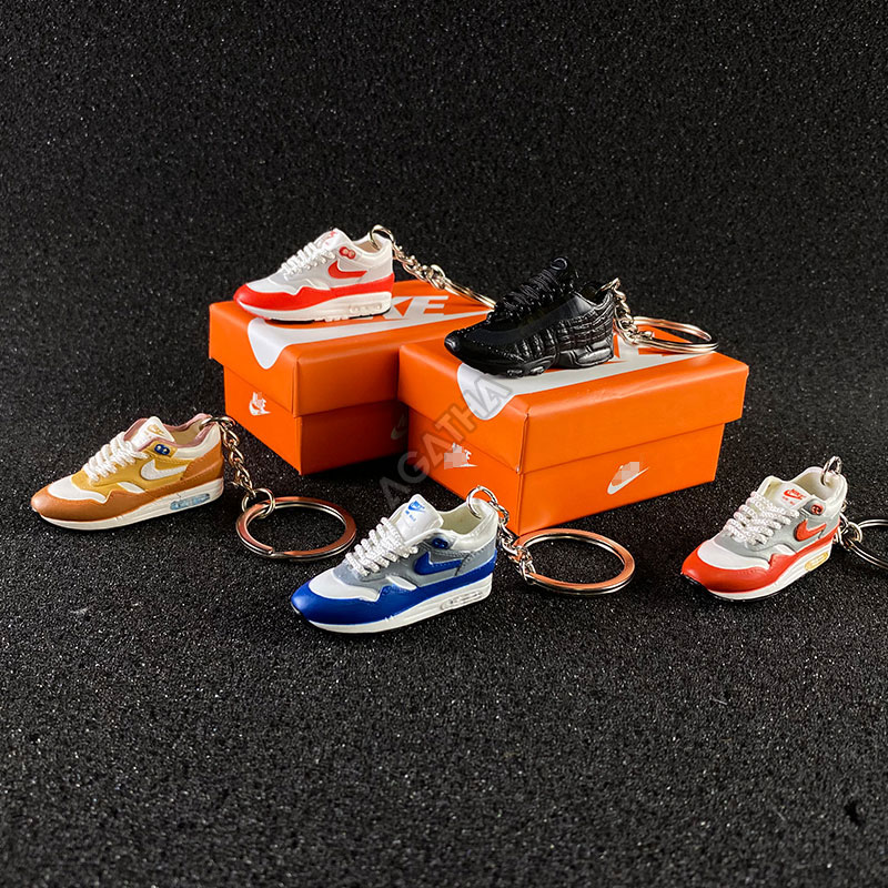 3D sneaker keychain wholesale mini shoe Nike Air Max 1 Anniversary Red