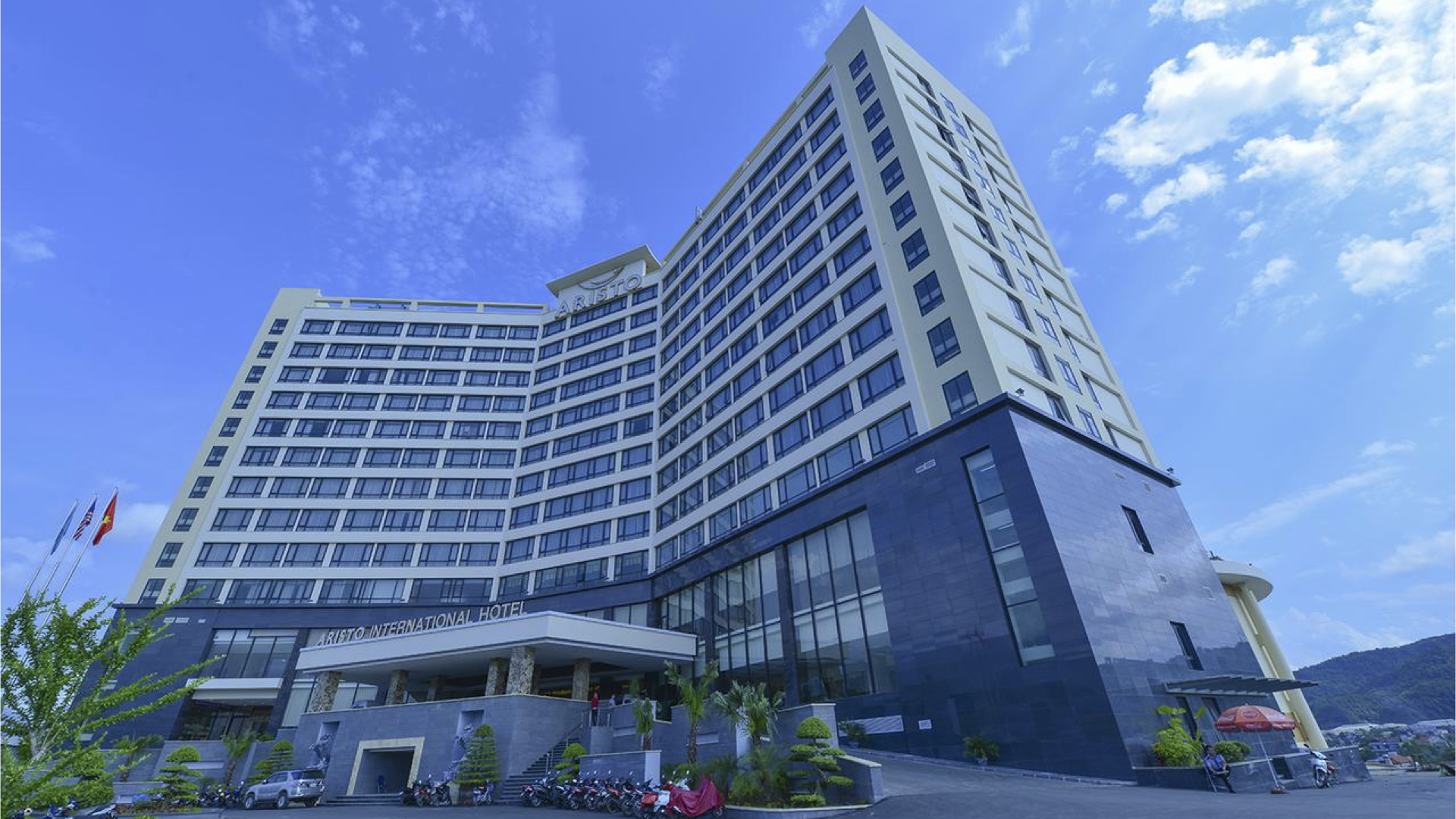 Donaco says operating conditions still challenging, posts wider loss AGB