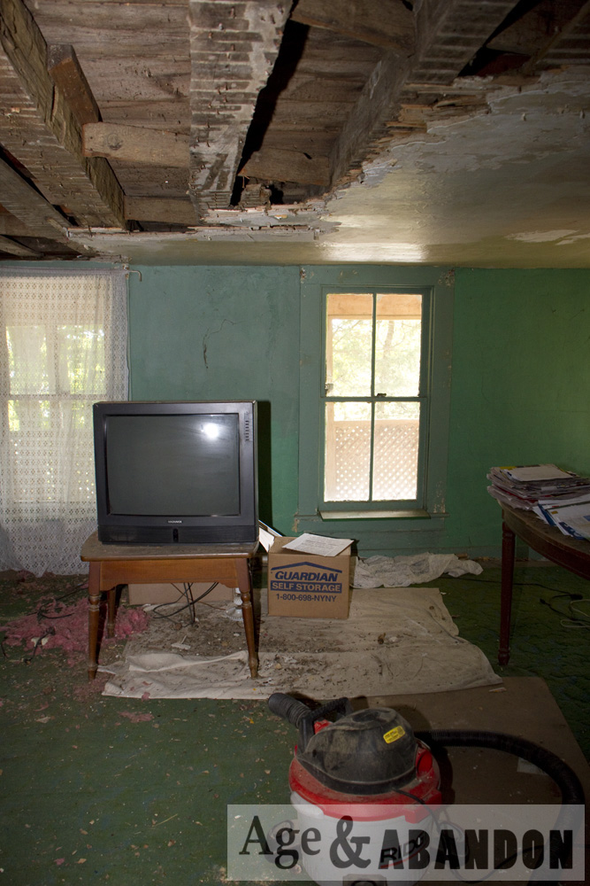 Kimlin House, 141 Cedar Avenue, Poughkeepsie, NY Age & Abandon