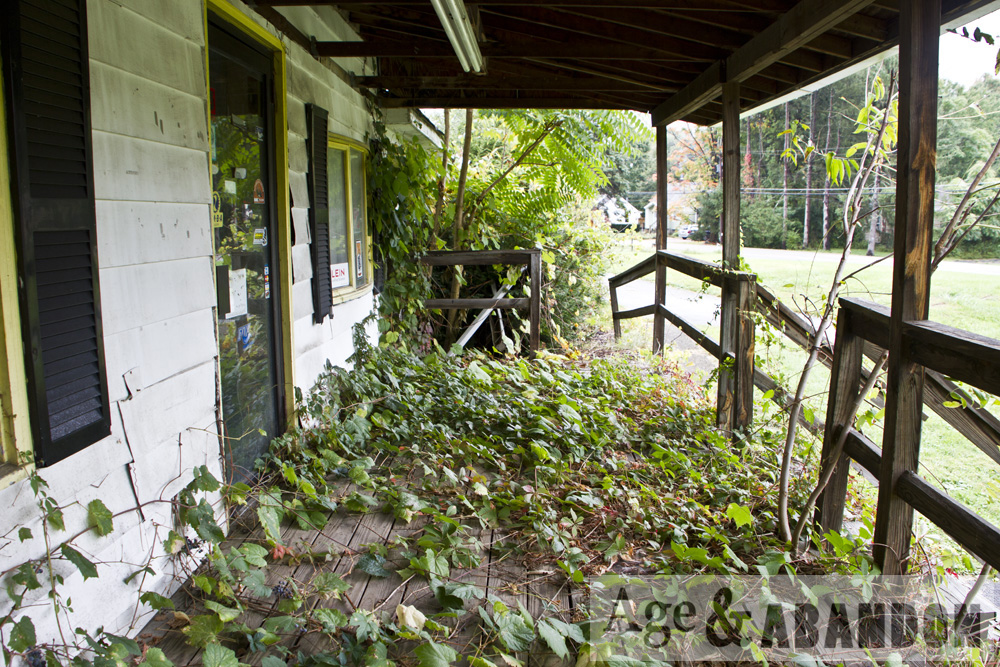Bicycle and Snowboards Shop, Fishkill, NY Age & Abandon