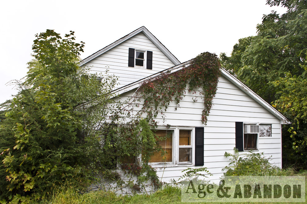 Bicycle and Snowboards Shop, Fishkill, NY Age & Abandon