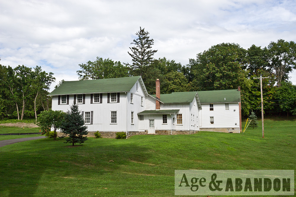 Carmelite Sisters, Germantown, NY Age & Abandon