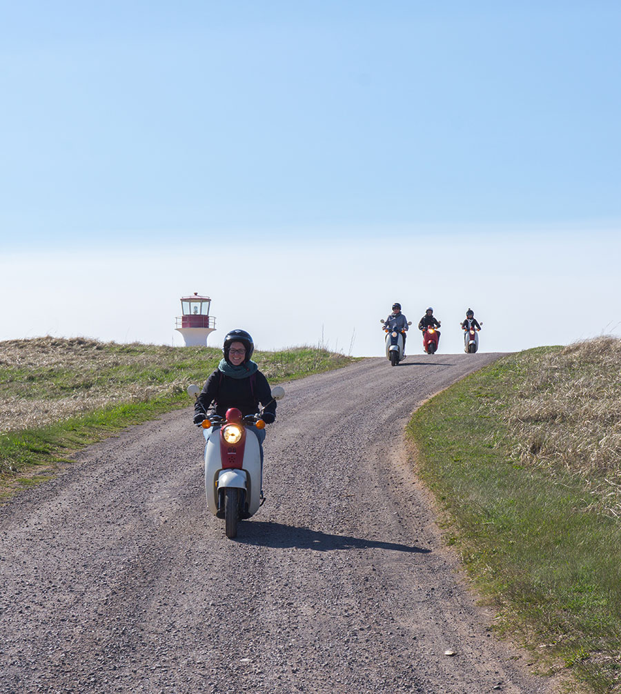 En scooter aux Îles de la Madeleine ! Agence de Location des Îles