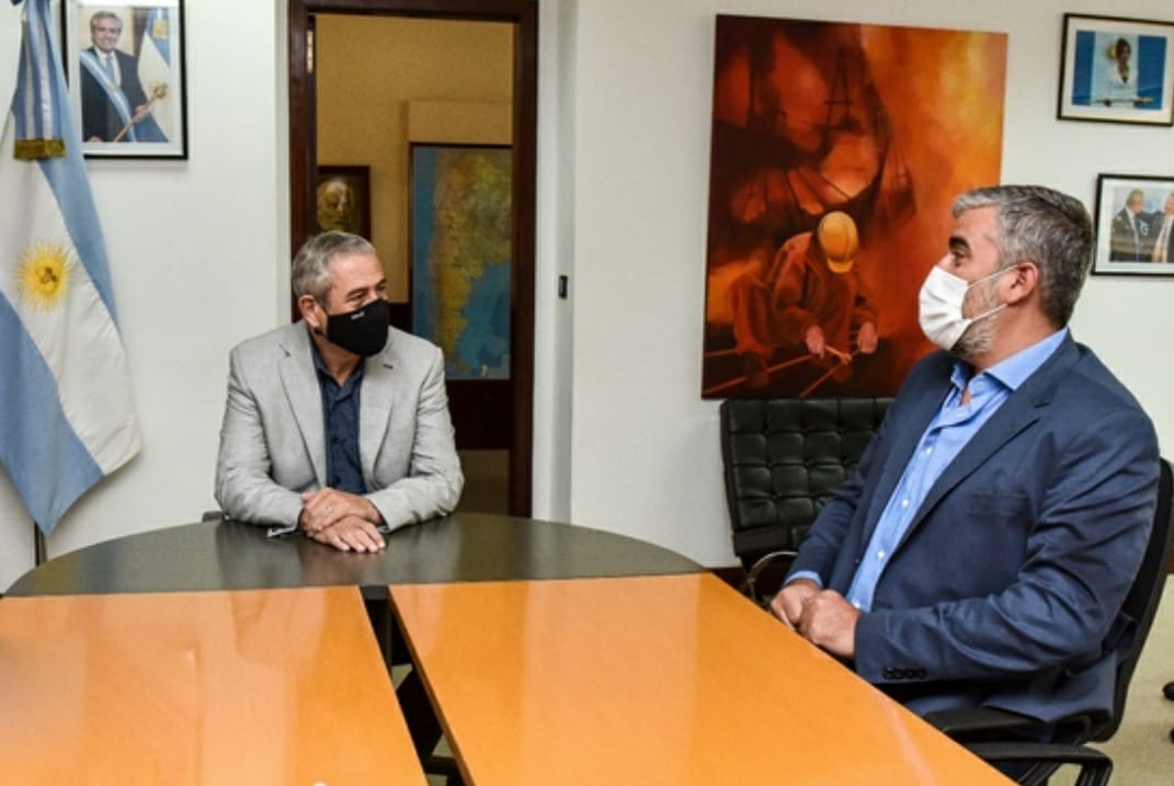 El ministro Rodríguez Saá se reunió con funcionarios nacionales para