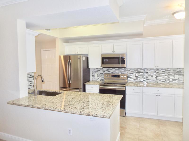 Legacy Place 3 Bedroom Palm Beach Gardens Florida 2500/mo Agent Ferguson