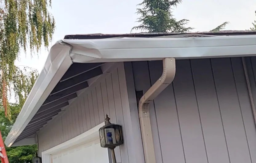 Medford Elite Gutters // Elite quality gutter installation, repair and