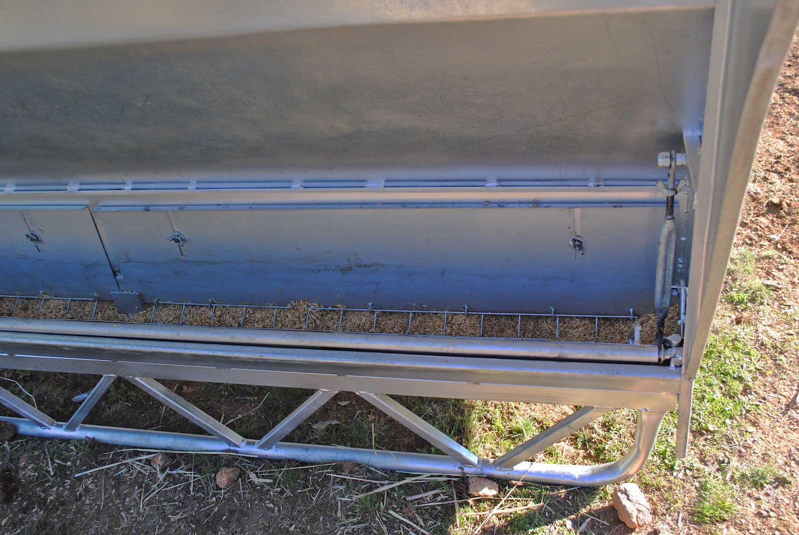 Our Feeders AgFeeder