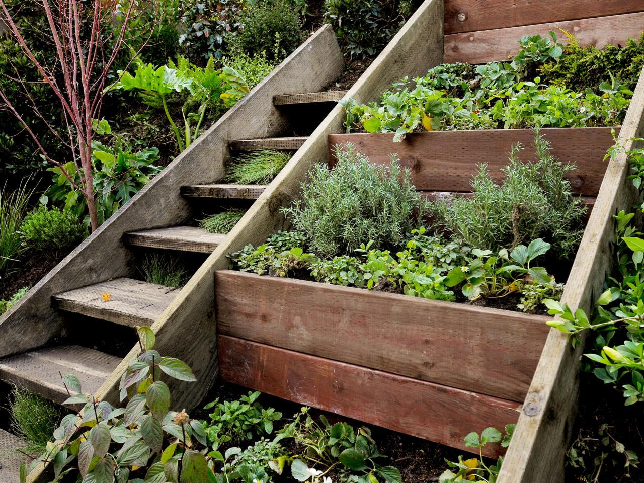 23 Creative Garden Stair Ideas To Style Up Your Hillside Landscape