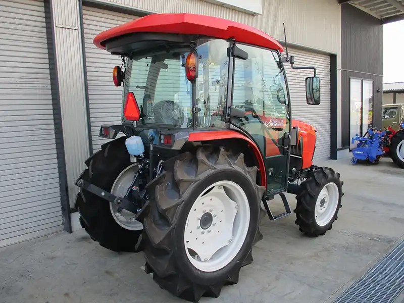 【徹底解説】トラクター・コンバインに必要な運転免許（大型特殊免許）と牽引作業 中古農機具の高価買取査定なら【アグリユース】