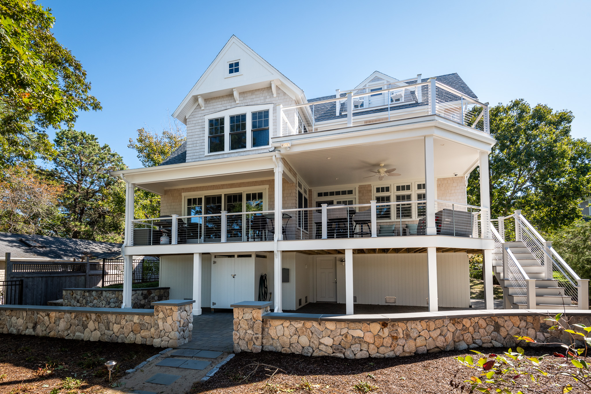 STUNNING WATERFRONT LIVING IN MASHPEE Agricola Construction