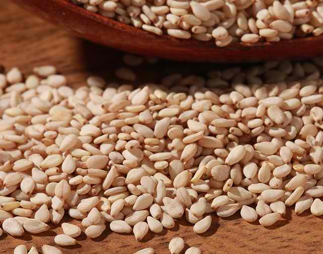 Whitish sesame seed AgroAfrique Company Limited