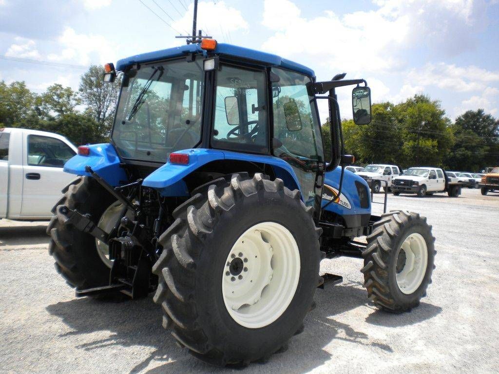 New Holland TL100A: Specs, Engine, Transmission, Dimensions