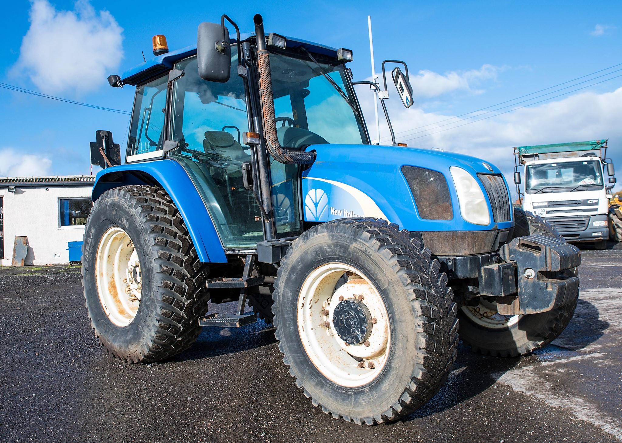 New Holland TL80A: Specs, Engine, Transmission, Dimensions