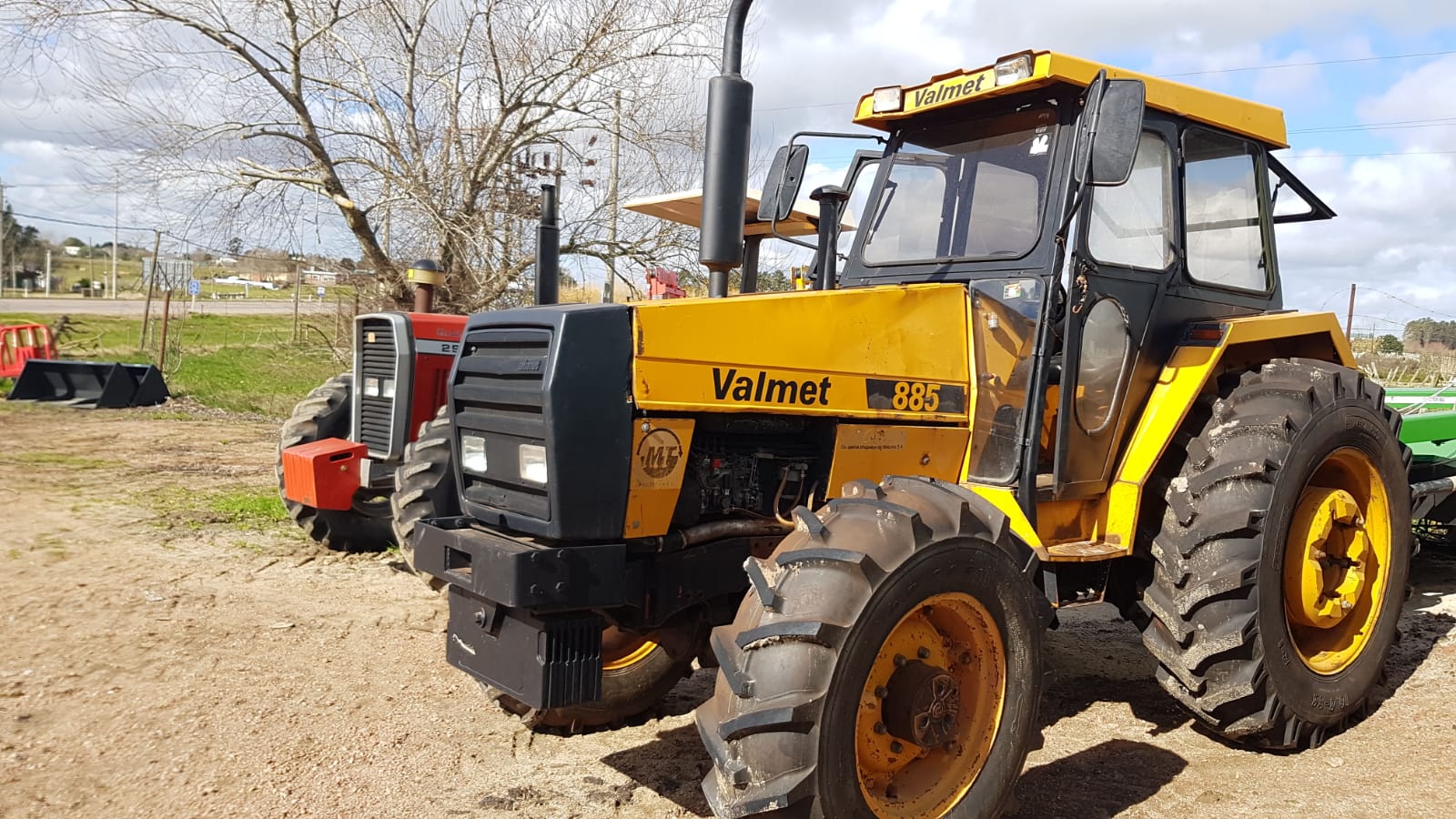 Valmet 885 Specs, Engine, Transmission, Dimensions