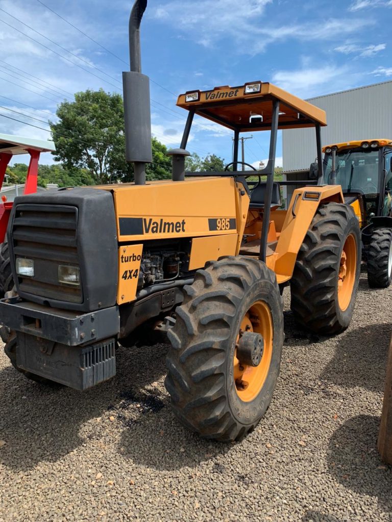 Valmet 985 4x4 Specs, Engine, Transmission, Dimensions