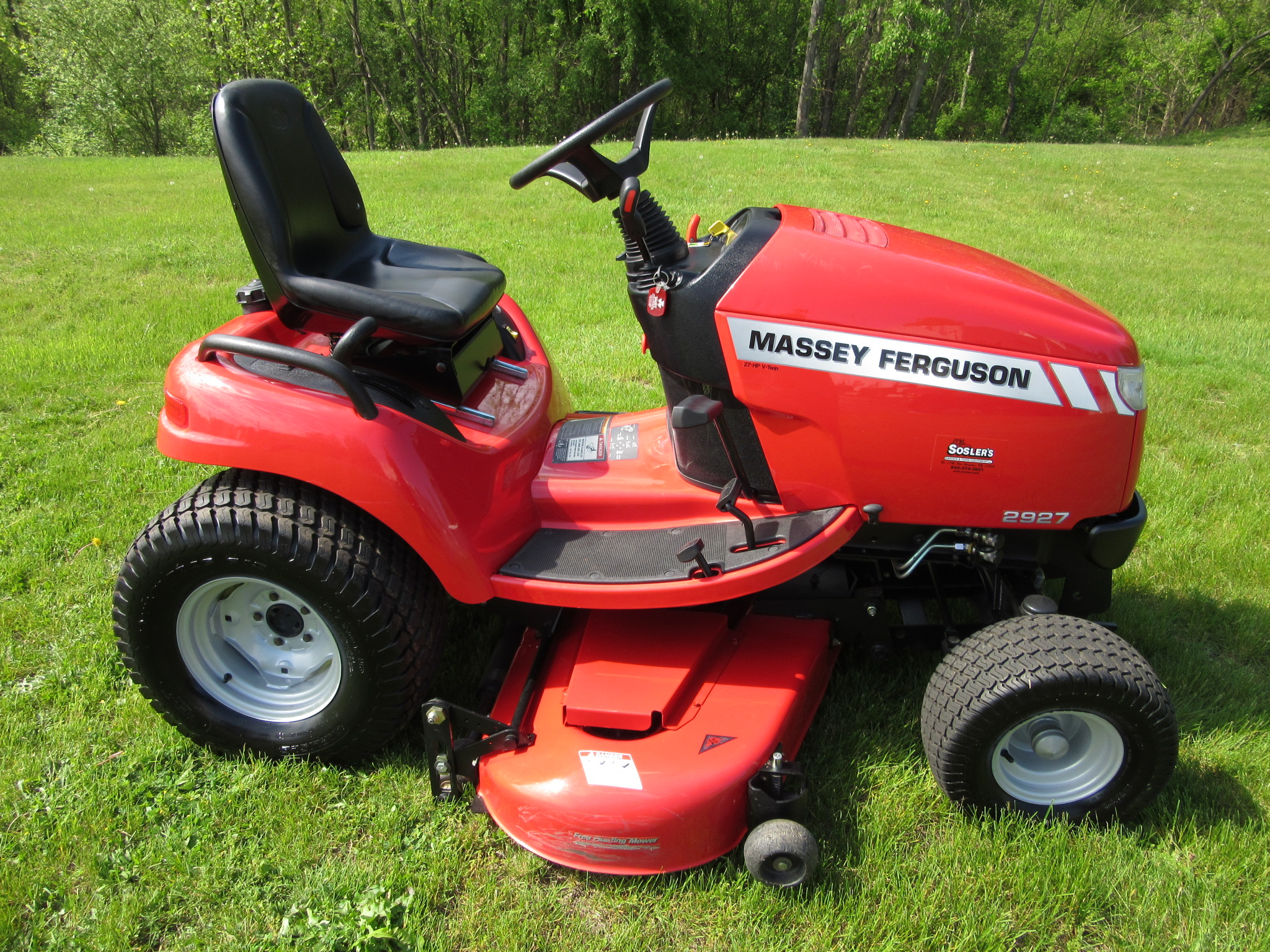 Massey Ferguson garden 2927H Specs, Engine, Transmission, Dimensions