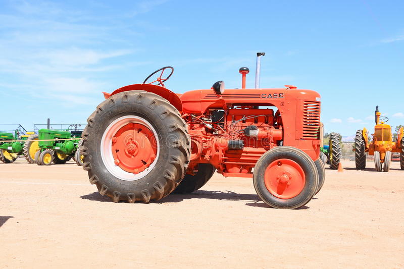 Case S Specs, Engine, Transmission, Dimensions