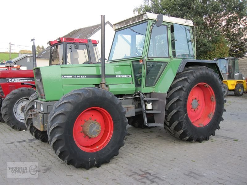 Fendt Favorit 614LS Specs, Engine, Transmission, Dimensions