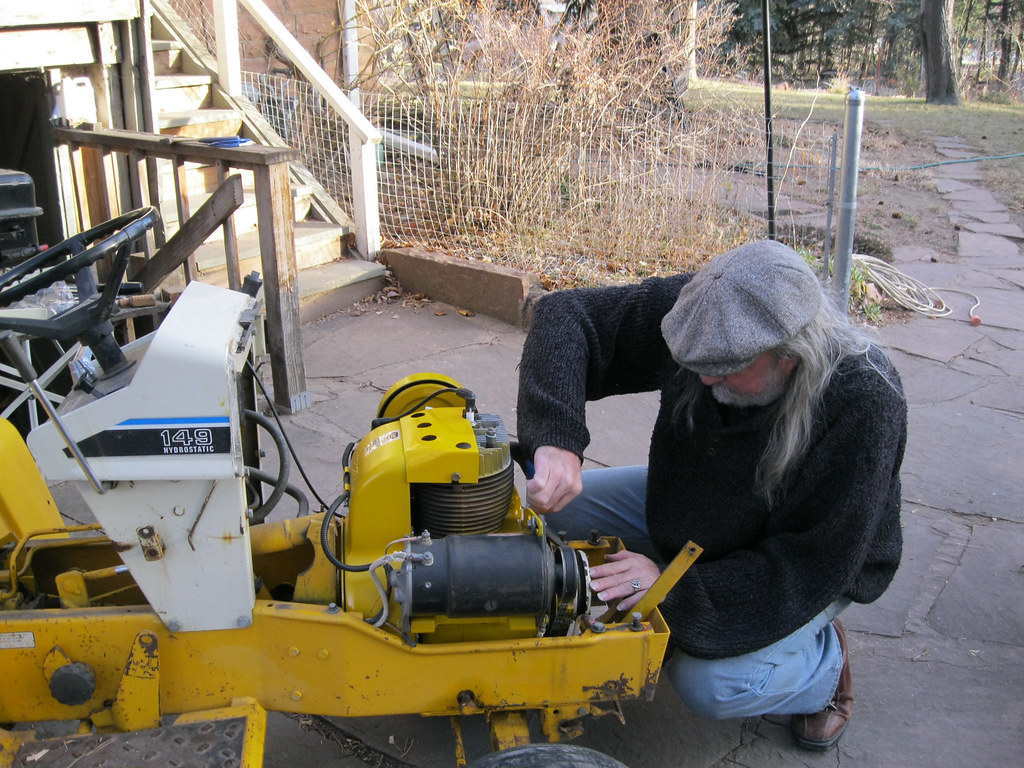 Cub Cadet 149: Specs, Engine, Transmission, Dimensions