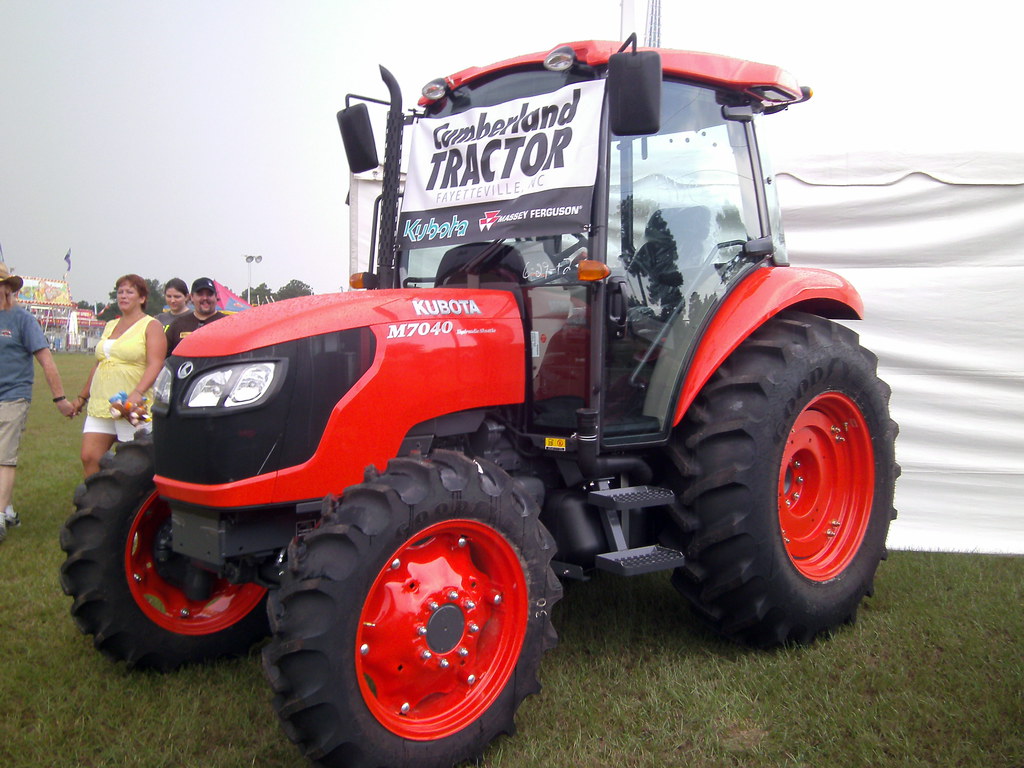 Kubota M7040: Specs, Engine, Transmission, Dimensions + PDF Manuals