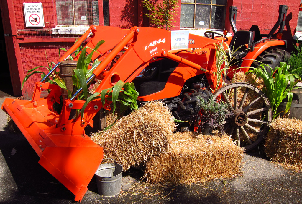 Kubota MX5100: Specs, Engine, Transmission, Dimensions + PDF Manuals