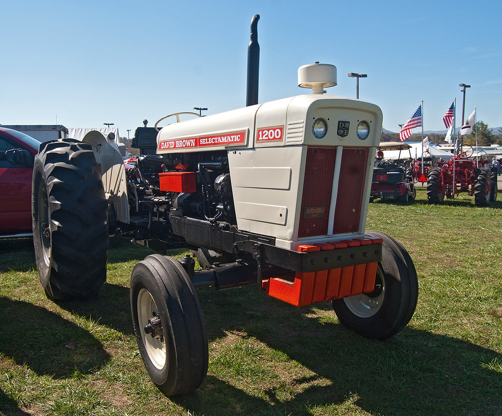 David Brown 1200 Selectamatic Specs, Engine, Transmission, Dimensions
