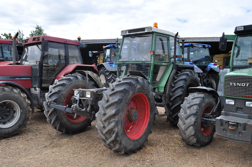 Fendt F380GT Specs, Engine, Transmission, Dimensions