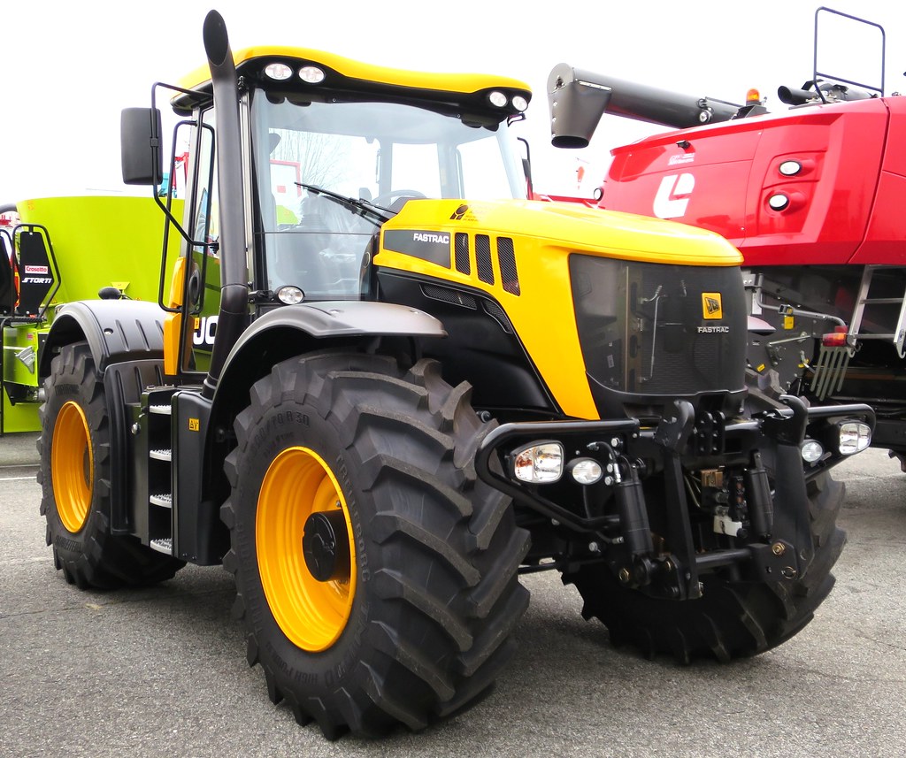 JCB Fastrac 3230 Specs, Engine, Transmission, Dimensions